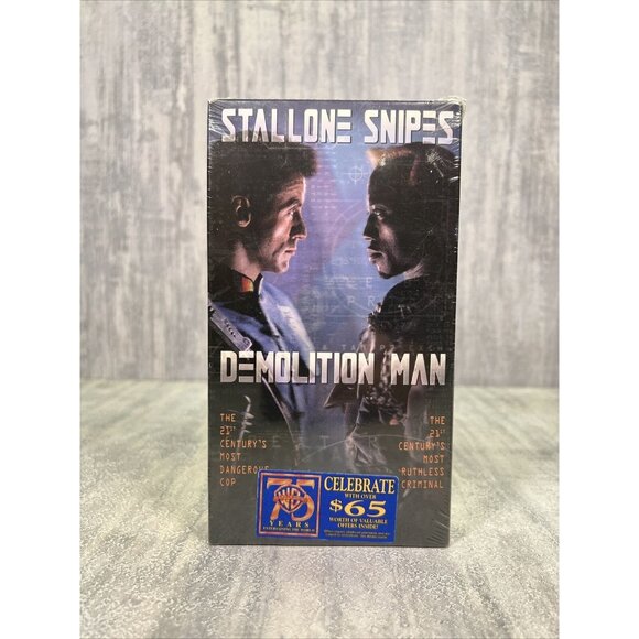 Demolition Man VHS New Factory Sealed Sylvester Stallone Wesley Snipes 1994 - Picture 1 of 13